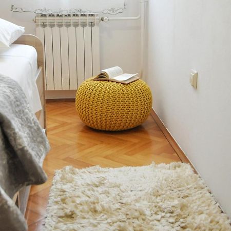 Apartman Lory Пула Екстериор снимка