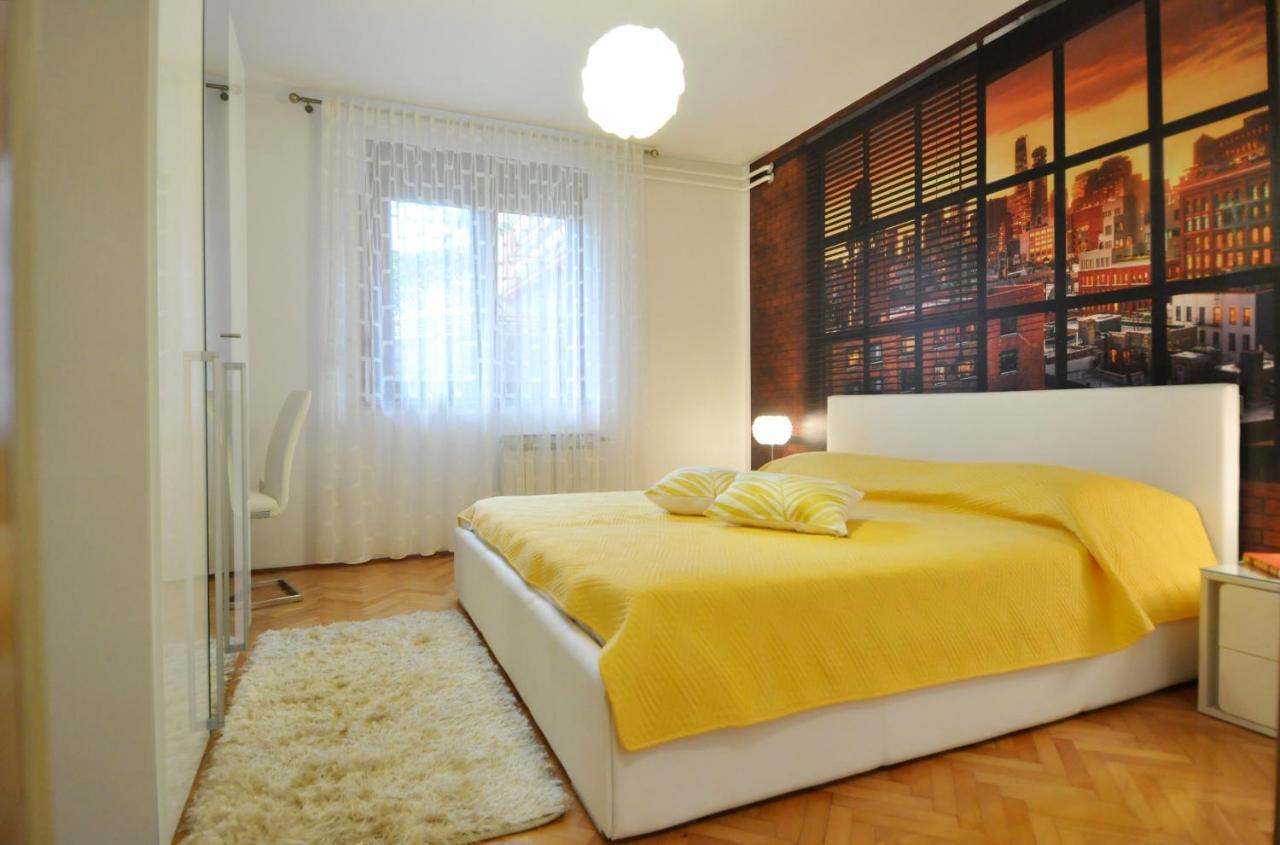 Apartman Lory Пула Екстериор снимка